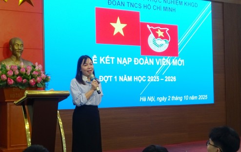 103 học sinh Thực nghiệm KHGD chính thức trở thành đoàn viên